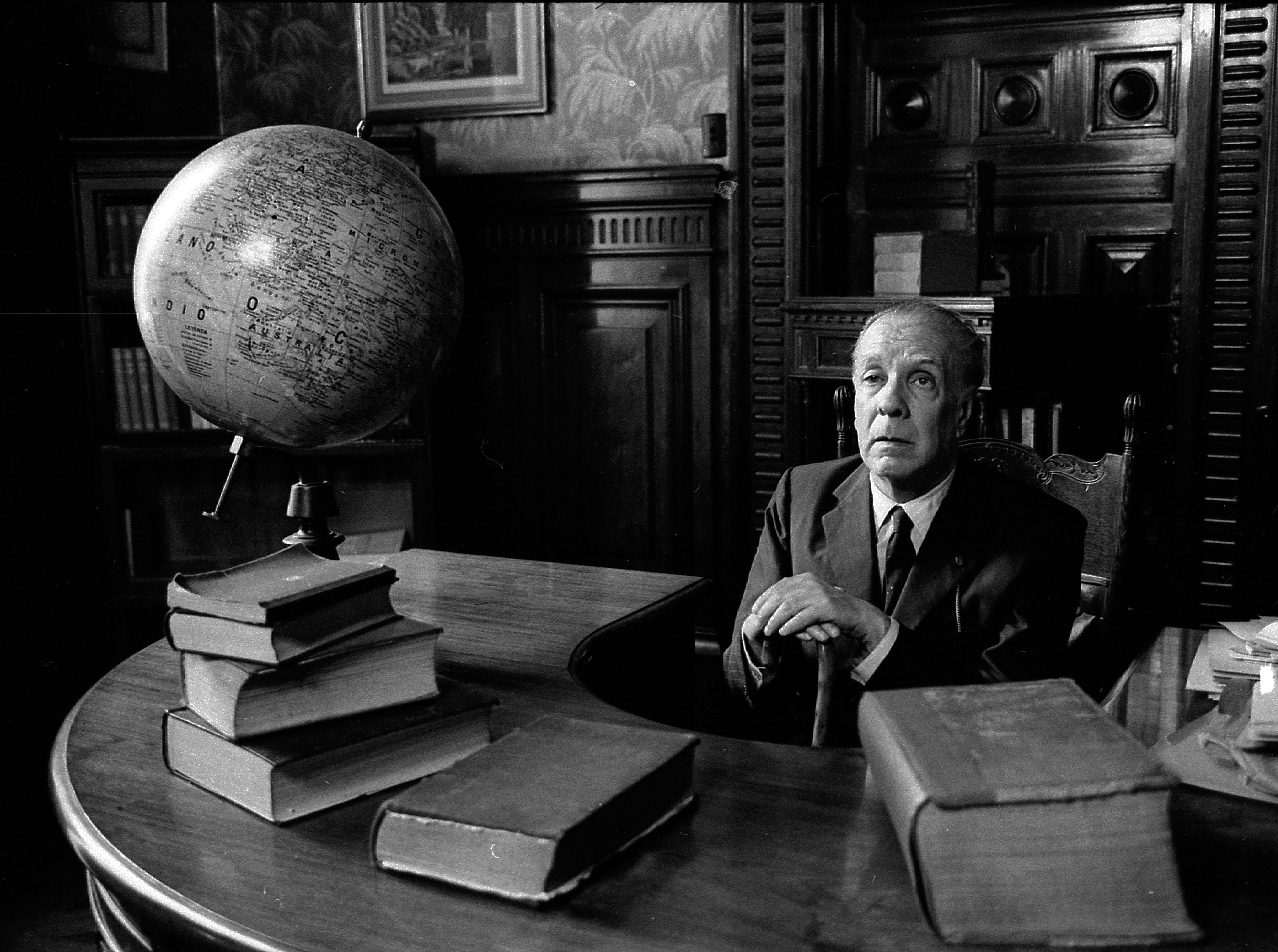 El cuento aterrador de Borges, Lovecraft y Moorcock: el Multiverso como una manifestación de la Nada